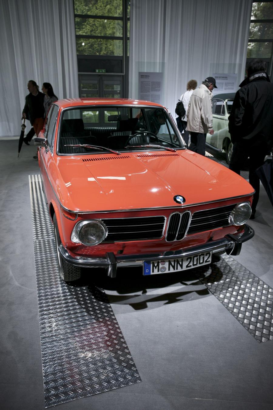  BMW 2002 tii 1968 года  (фото 5 из 9)